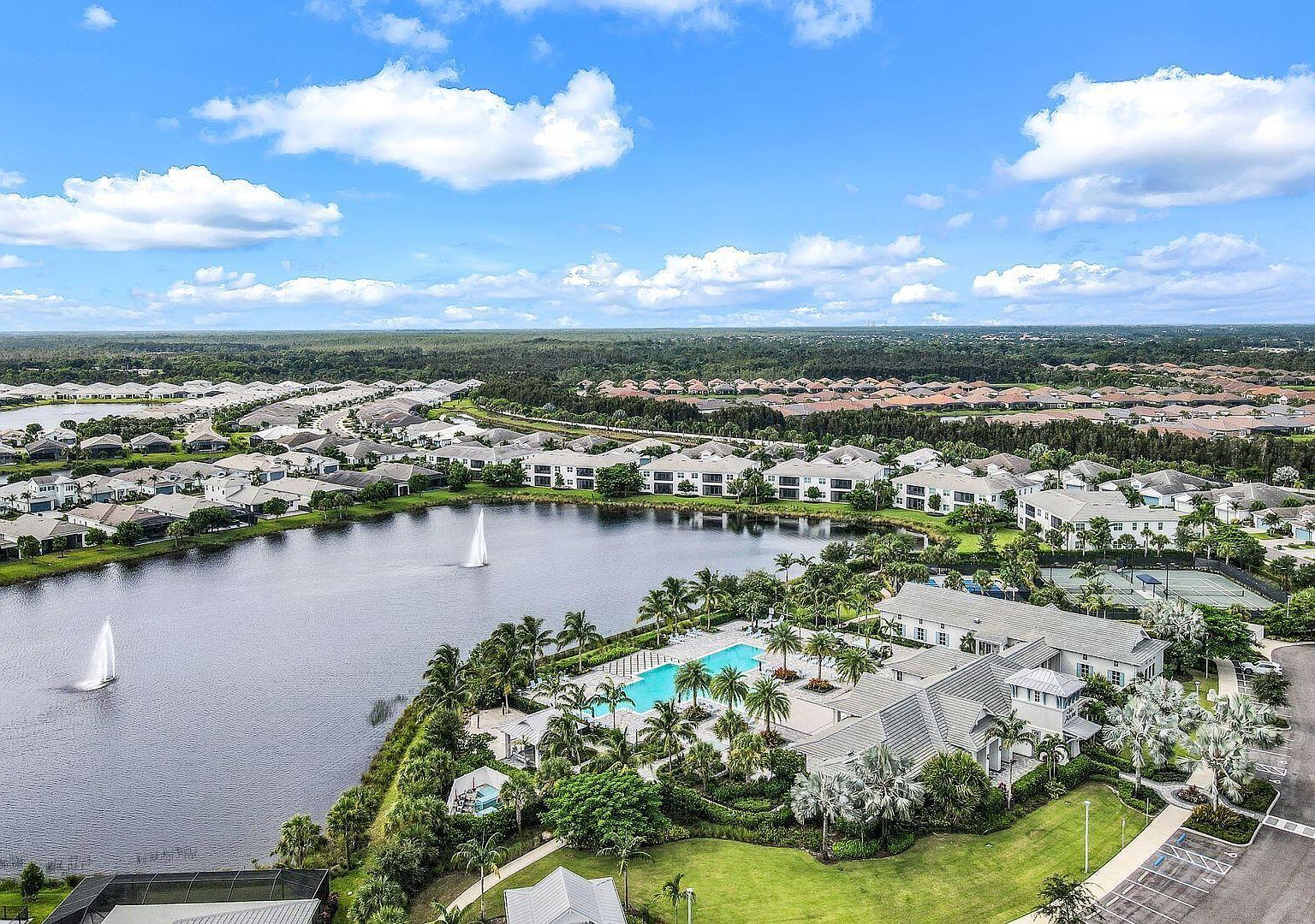 8936 Saint Lucia Dr #201 Naples, FL 34114 | Condominium