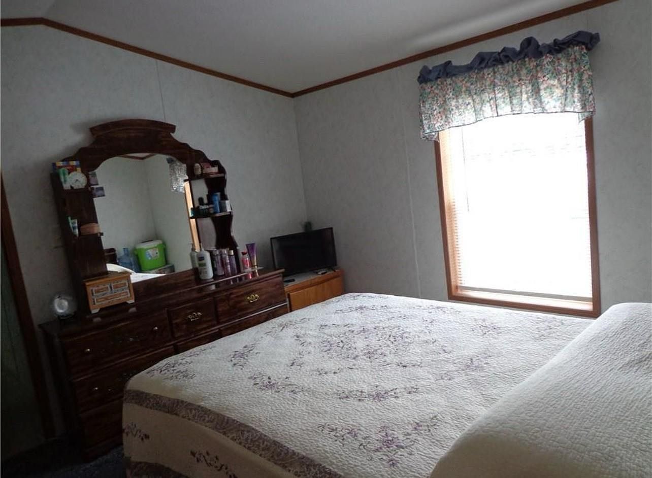 182-184 Mutton Hill Rd Neversink, NY 12765 | Multi Family