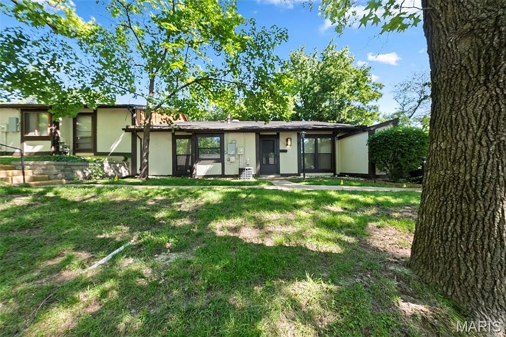 11151 Whispering Oaks Dr Saint Louis, MO 63136  | New build