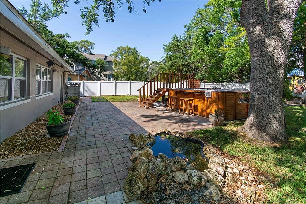 6801 5th St N Saint Petersburg, FL 33702 | Single Family