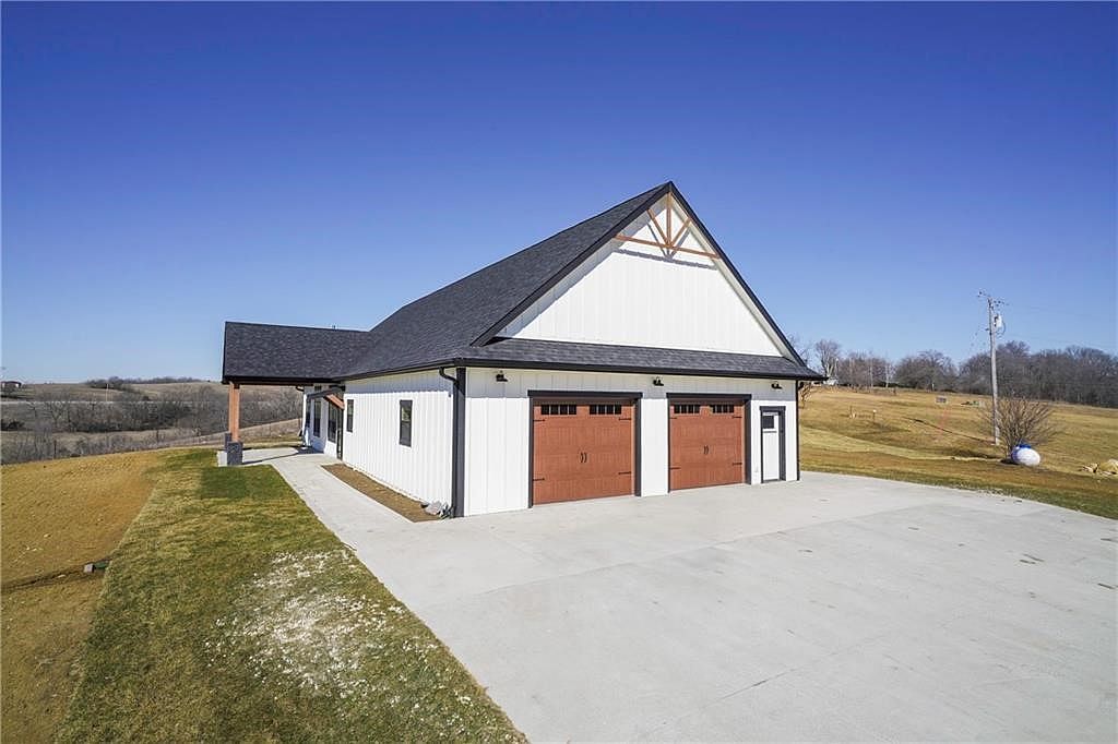 505 W Summit St Lucas, IA 50151 | Single Family