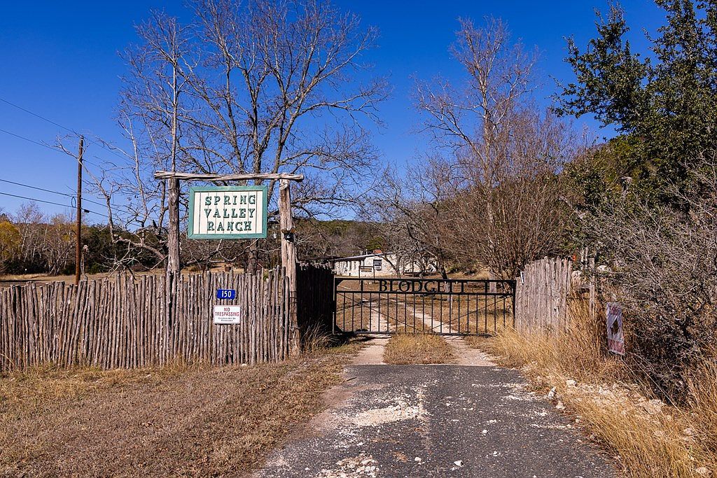 150 Coker Holw S Kerrville, TX 78028  | Single Family