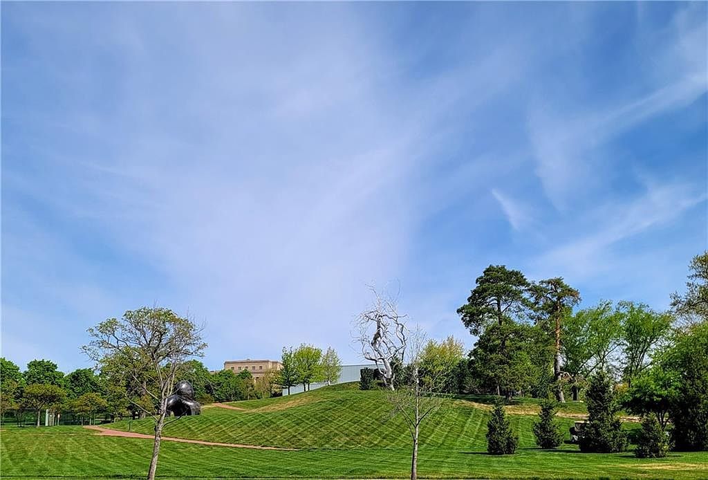 4550 Warwick Blvd APT 106 Kansas City, MO 64111 | Condominium