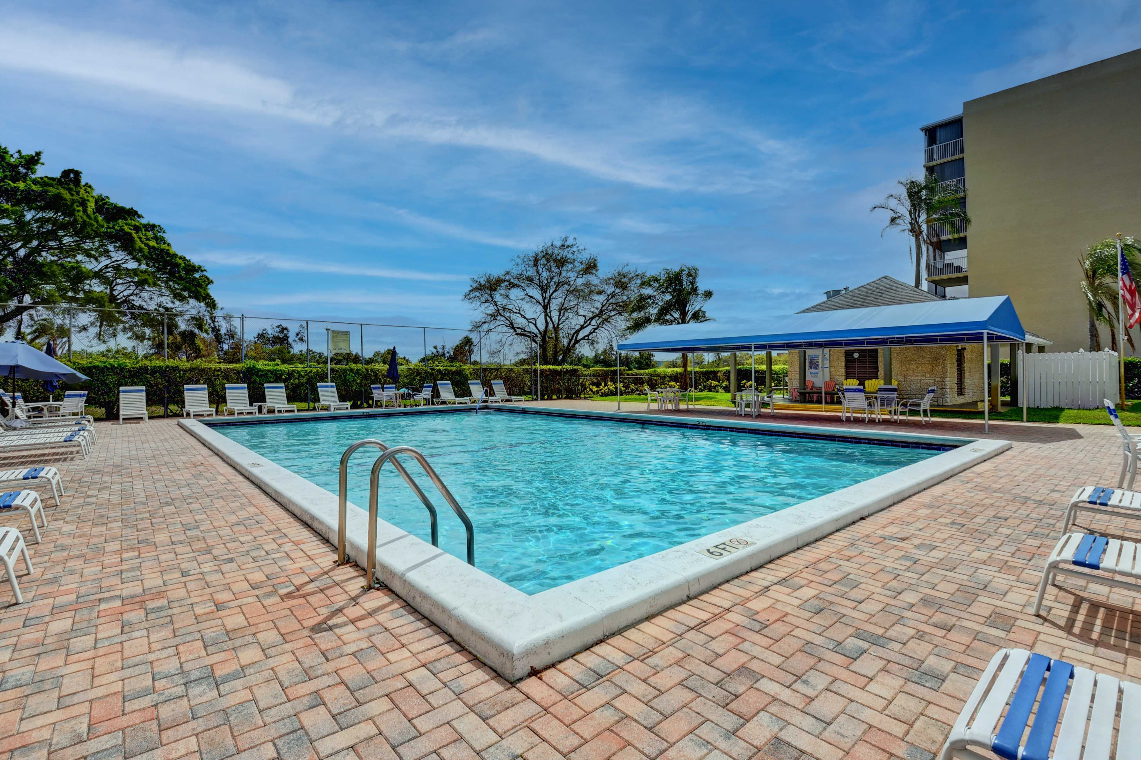 5500 Northwest 2nd Avenue, Boca Raton, FL, USA unit 518, 33487  | Condominium