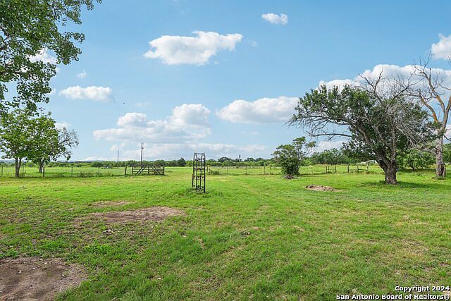 1035 Pine Meadow Rd Seguin, TX 78155  | Single Family