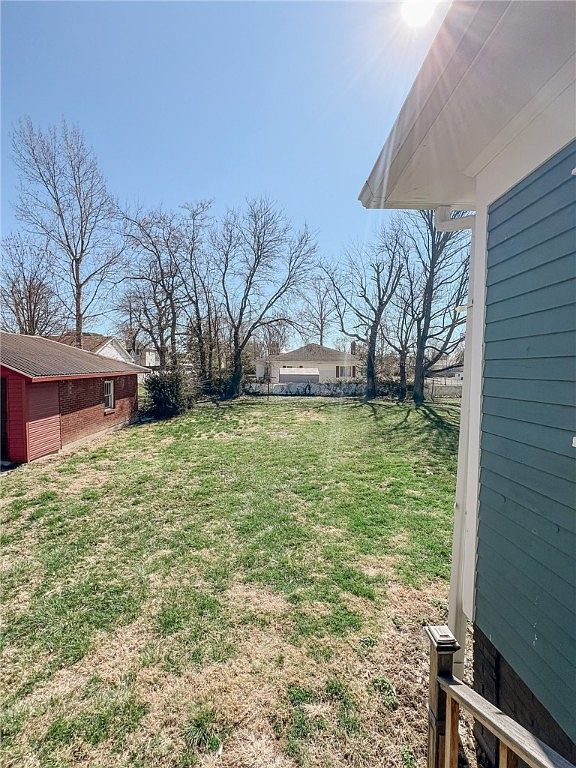 411 E Walnut St Robinson, IL 62454 | Single Family