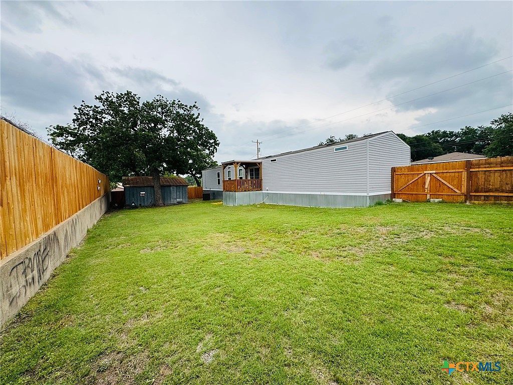 1601 Bridge St Gatesville, TX 76528 | New build