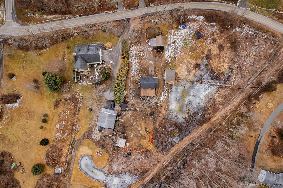 244 Cow Hill Rd Clinton, CT 06413 | Single Family