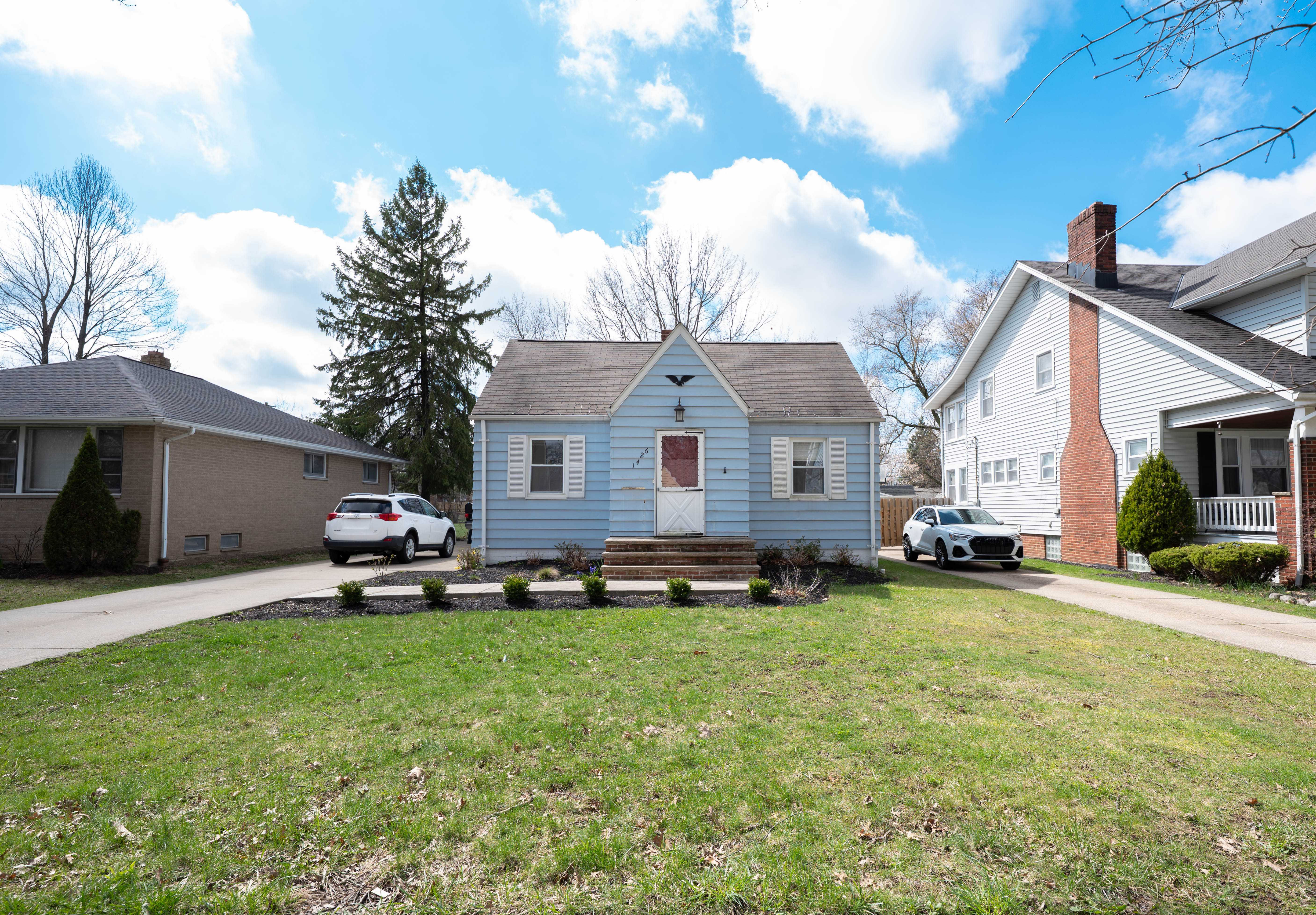 1426 Summit Drive, Mayfield Heights, OH, USA, 44124  | Single Family