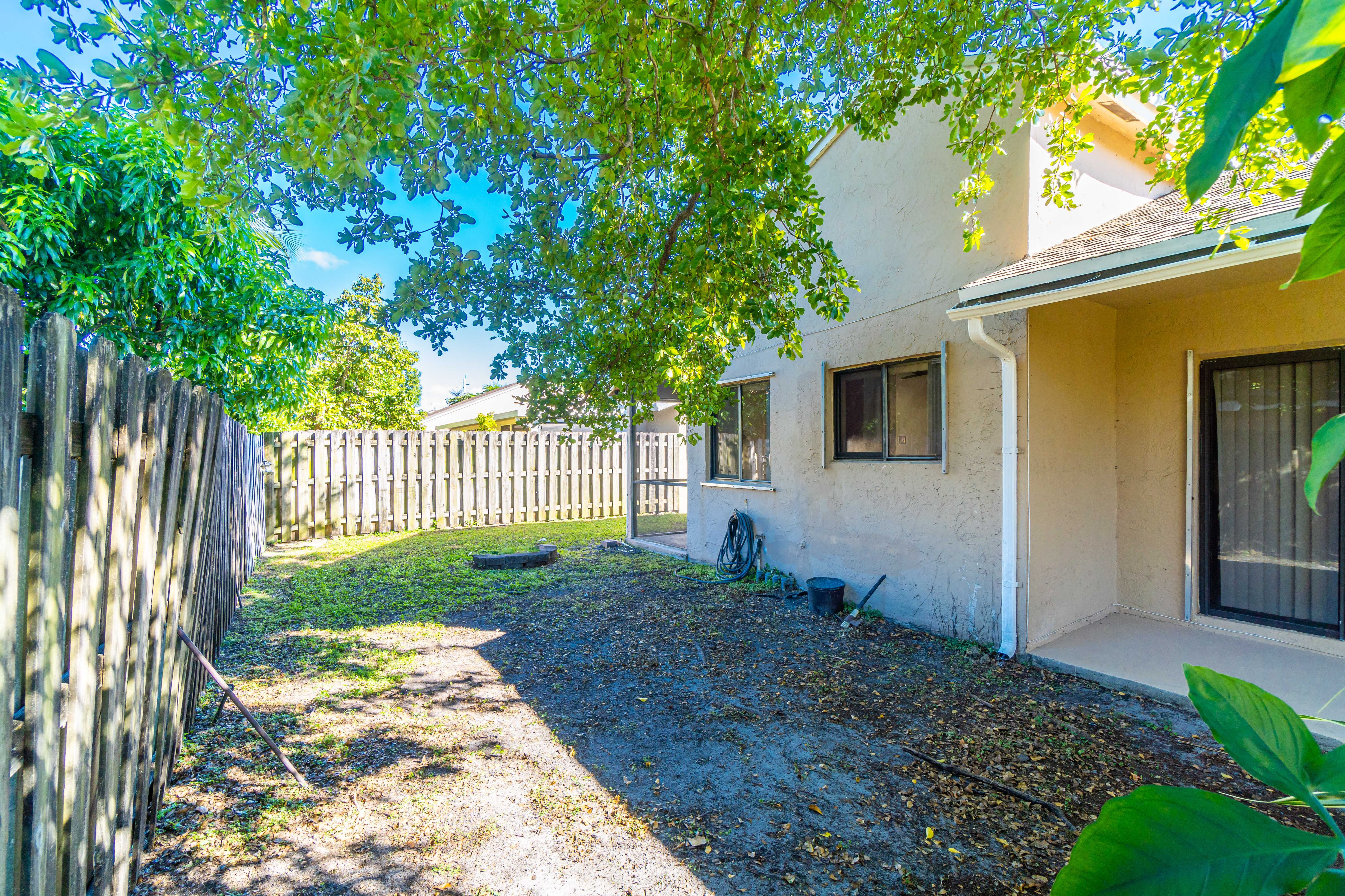 950 Northwest 108th Avenue, Pembroke Pines, FL, USA, Pembroke Pines, FL, 33026  | Single Family