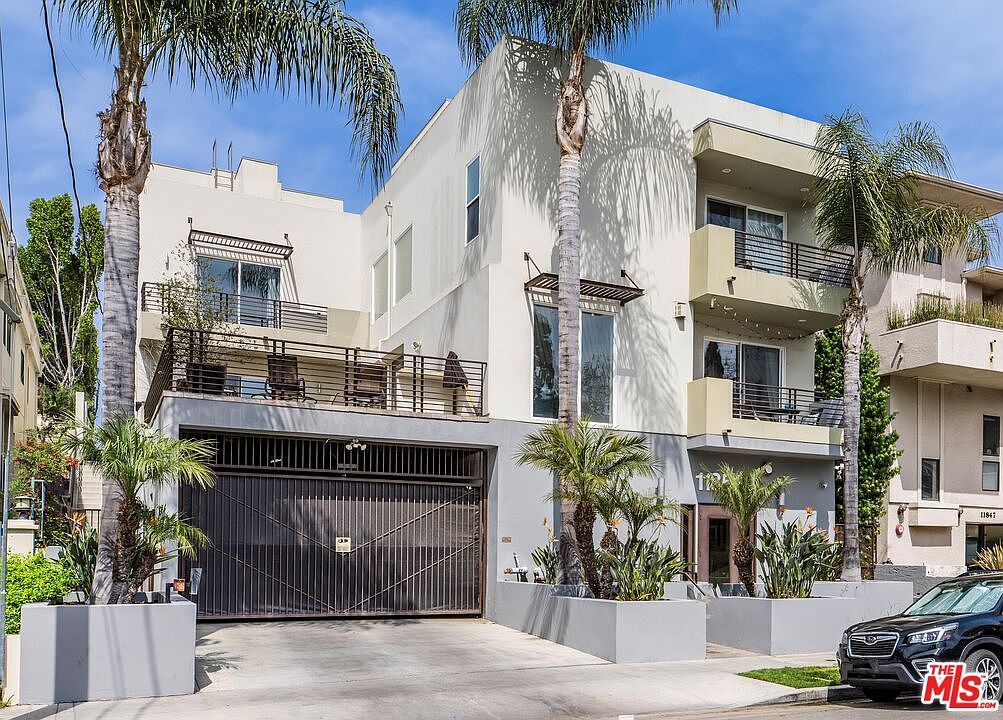 11851 Laurelwood Dr APT 102 Studio City, CA 91604 | New build