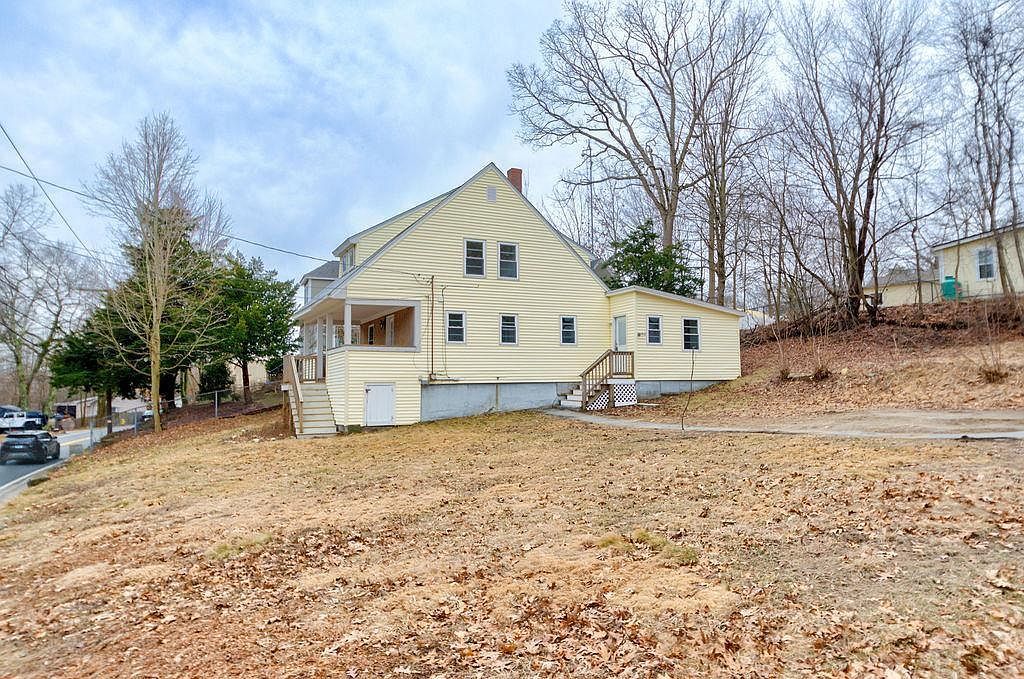 27 Millville St Salem, NH 03079 | Single Family