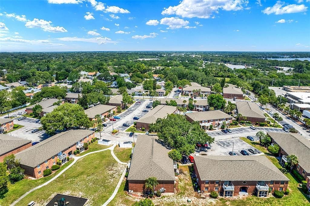 2423 Branch Way APT 207 Maitland, FL 32751  | Condominium