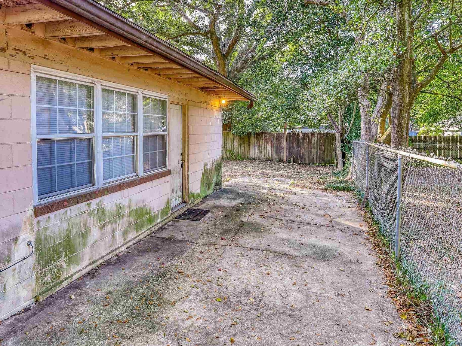 5 Emerald Ave Pensacola, FL 32505 | Single Family