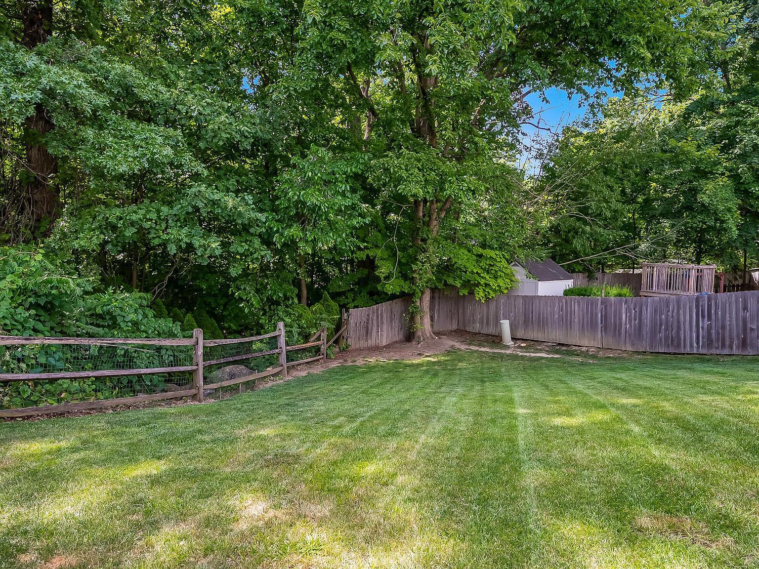 8651 Olenbrook Dr Lewis Center, OH 43035  | Single Family