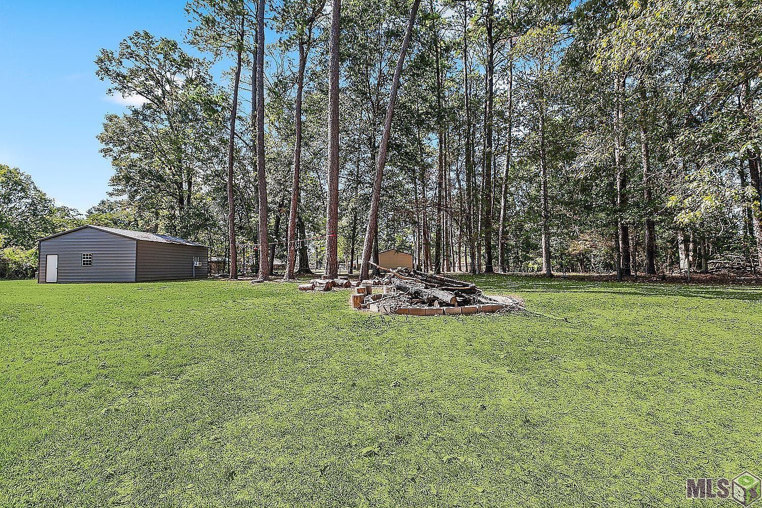 25041 Old Greenwell Springs Rd Greenwell Springs, LA 70739  | Single Family