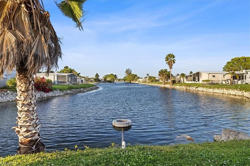 455 Cape Florida Way Naples, FL 34104 | New build