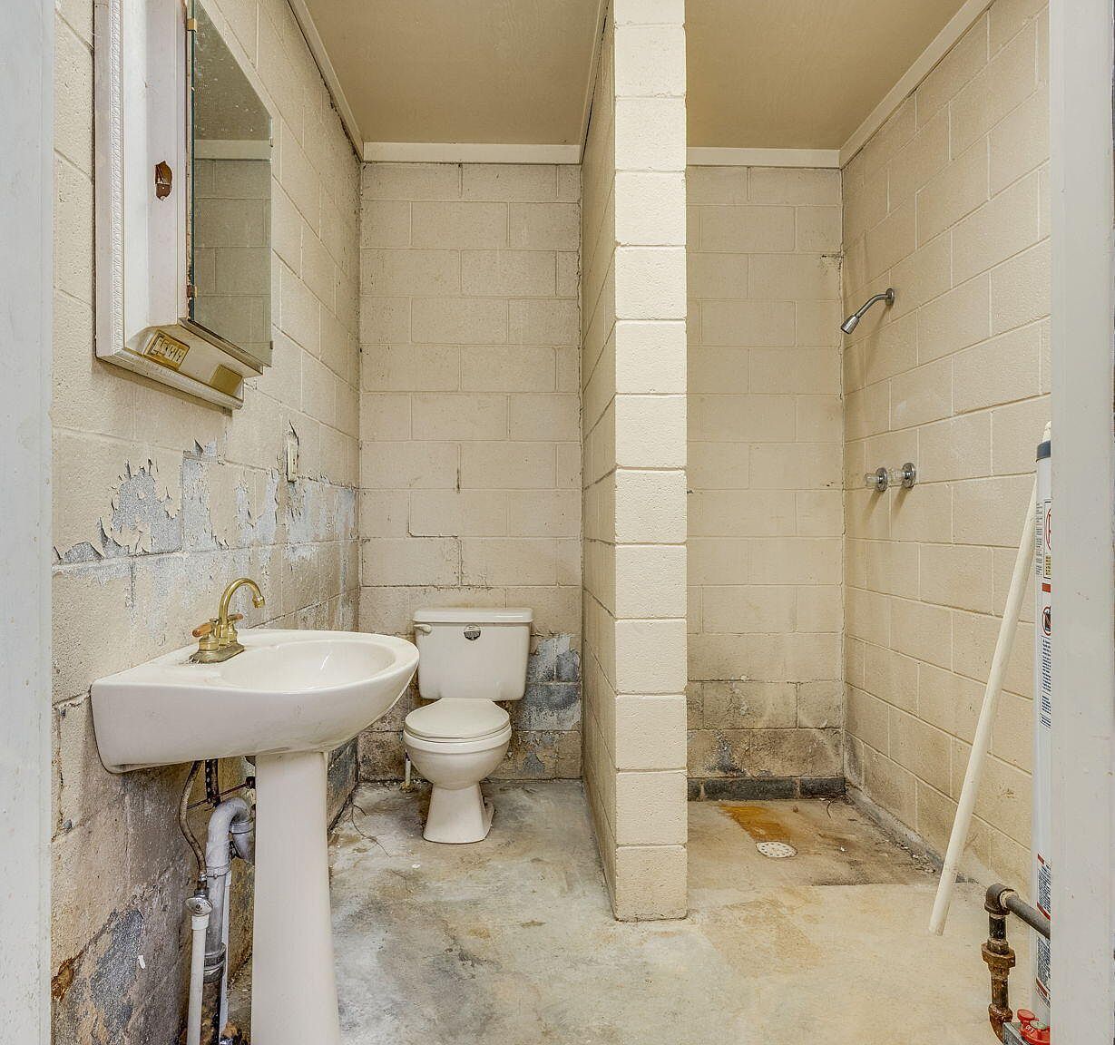 102 Russell Dr Rogersville, TN 37857  | Single Family