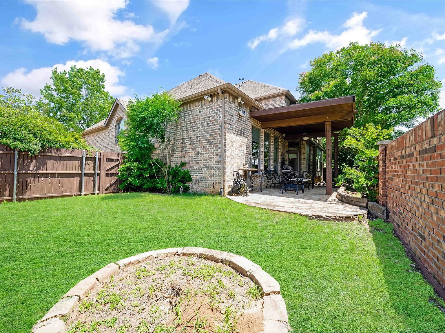 5804 Sterling Dr Colleyville, TX 76034  | Single Family