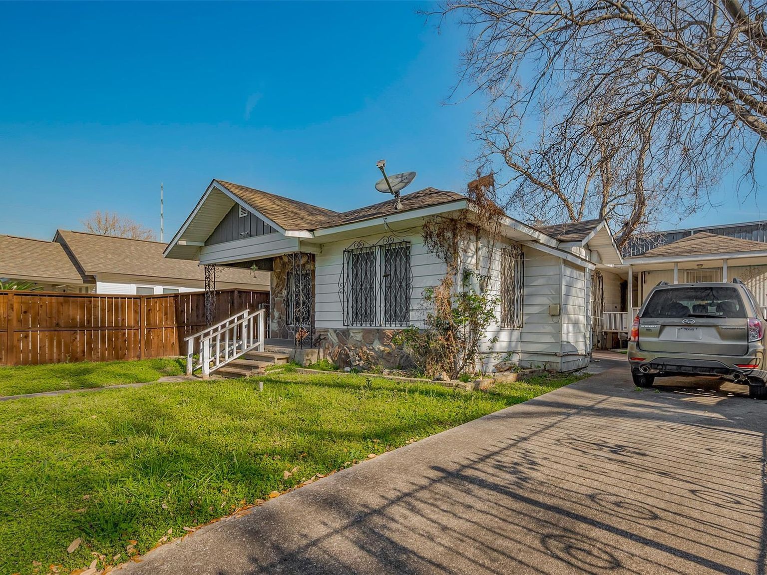 6633 Avenue T Houston, TX 77011 | Single Family