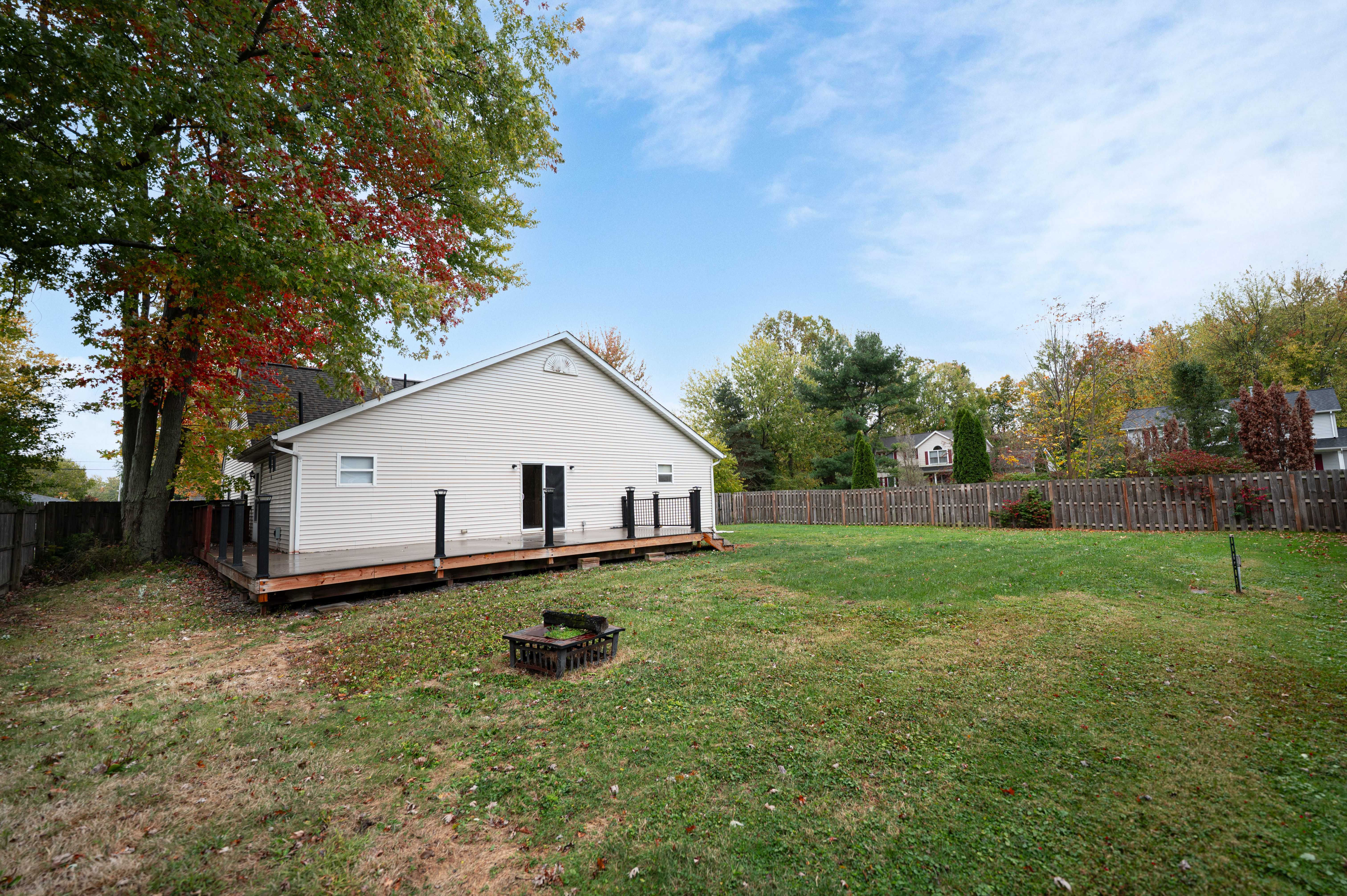 6484 Elmwood Road, Mentor, OH, USA, 44060  | Single Family