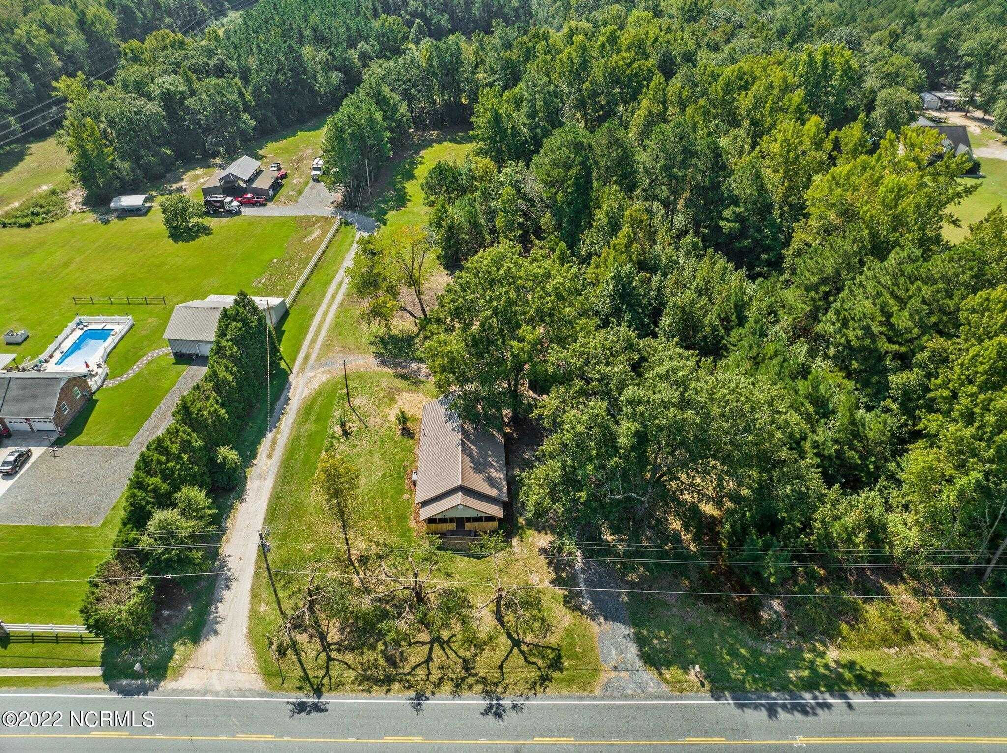 678 East Washington Street Extension, Rockingham, NC, USA, 28379 | Single Family