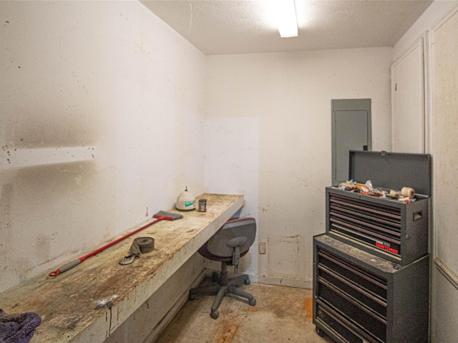 1300 W Church St APT 12 Livingston, TX 77351 | Single Family