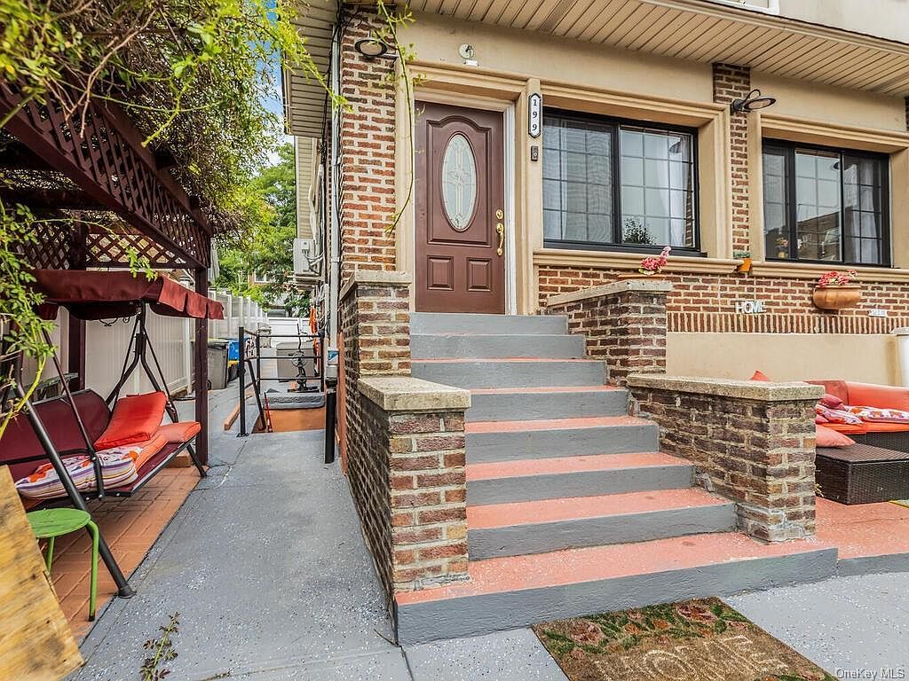 199 W 179th St Bronx, NY 10453 | Single Family