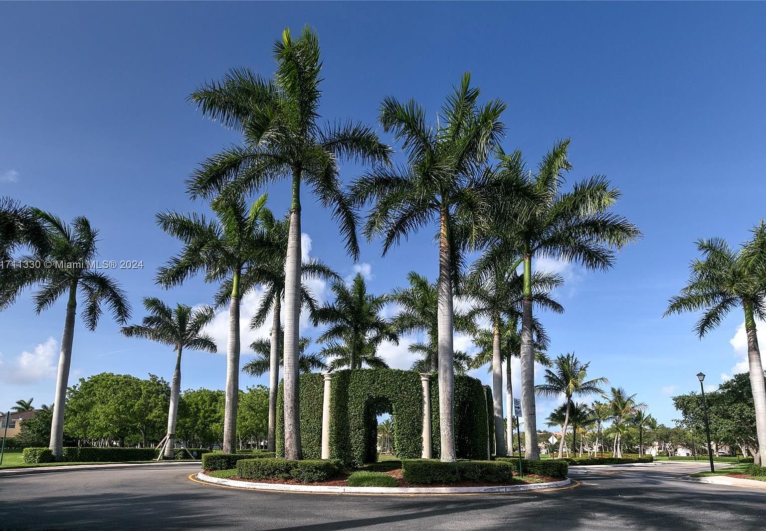 1140 Linden St Hollywood, FL 33019  | Single Family