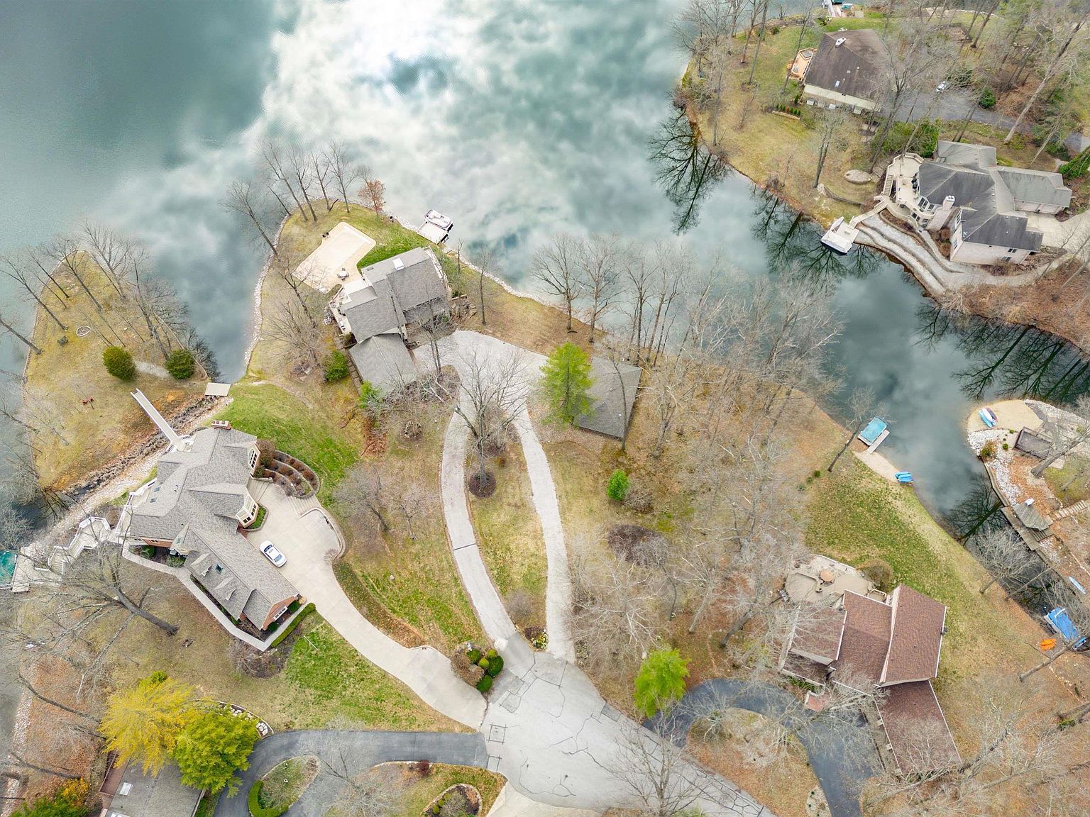 2001 E Ely Ct Martinsville, IN 46151 | Single Family