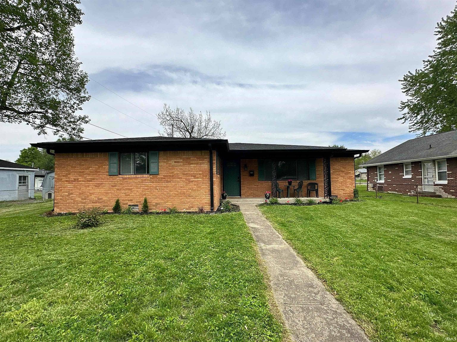 100 Lincoln St Plainfield, IN 46168 | Single Family