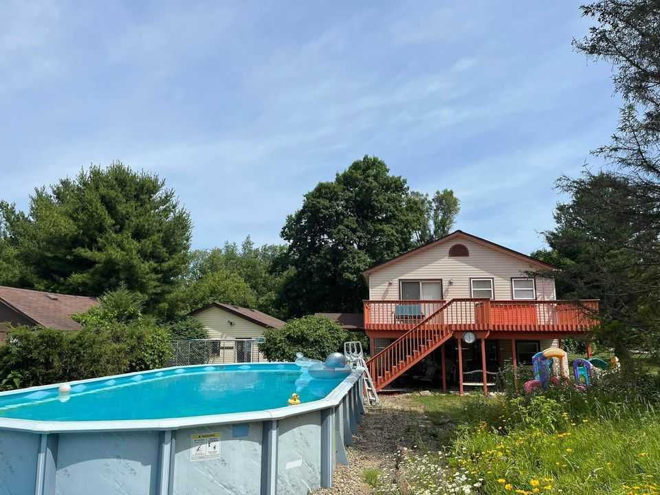 9461 Cherrywood Road, City of the Village of Clarkston, MI, USA, 48348  | Single Family