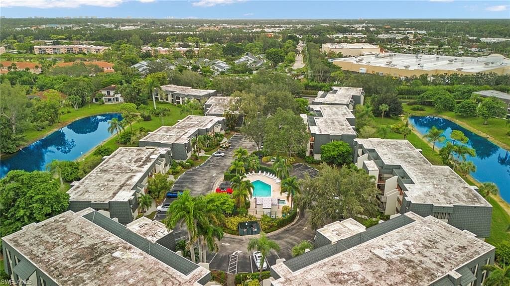 1510 Oyster Catcher Poin #1510B Naples, FL 34105  | Condominium