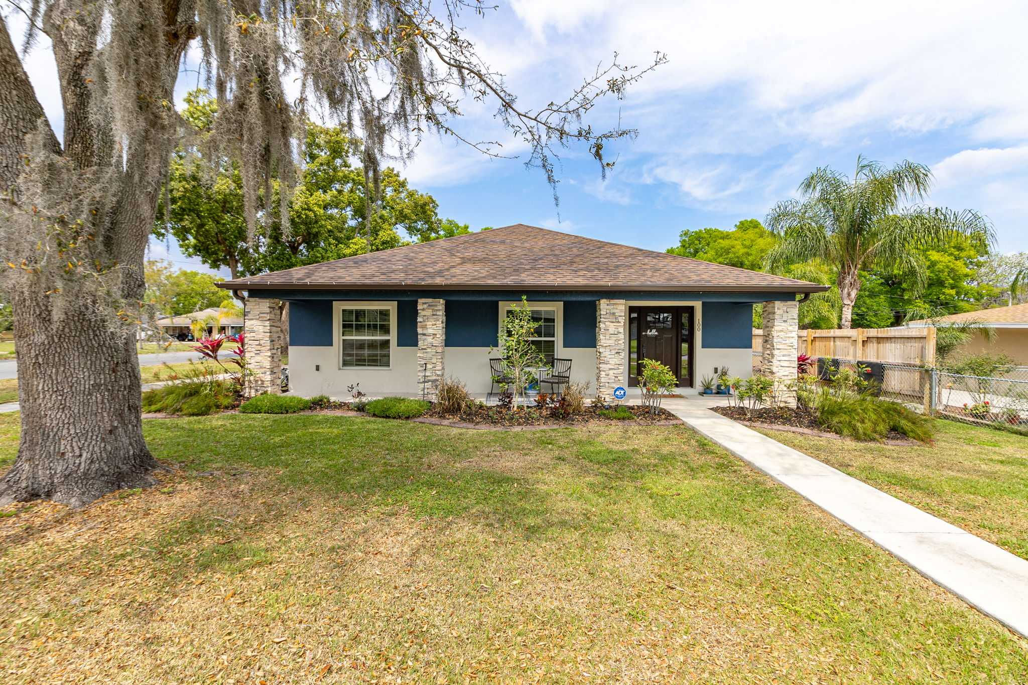 100 East Cypress Street, Kissimmee, FL, USA, Davenport, 33837 | Single Family
