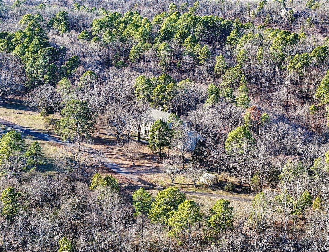 126 Lakeside Ln Hot Springs, AR 71901  | Single Family