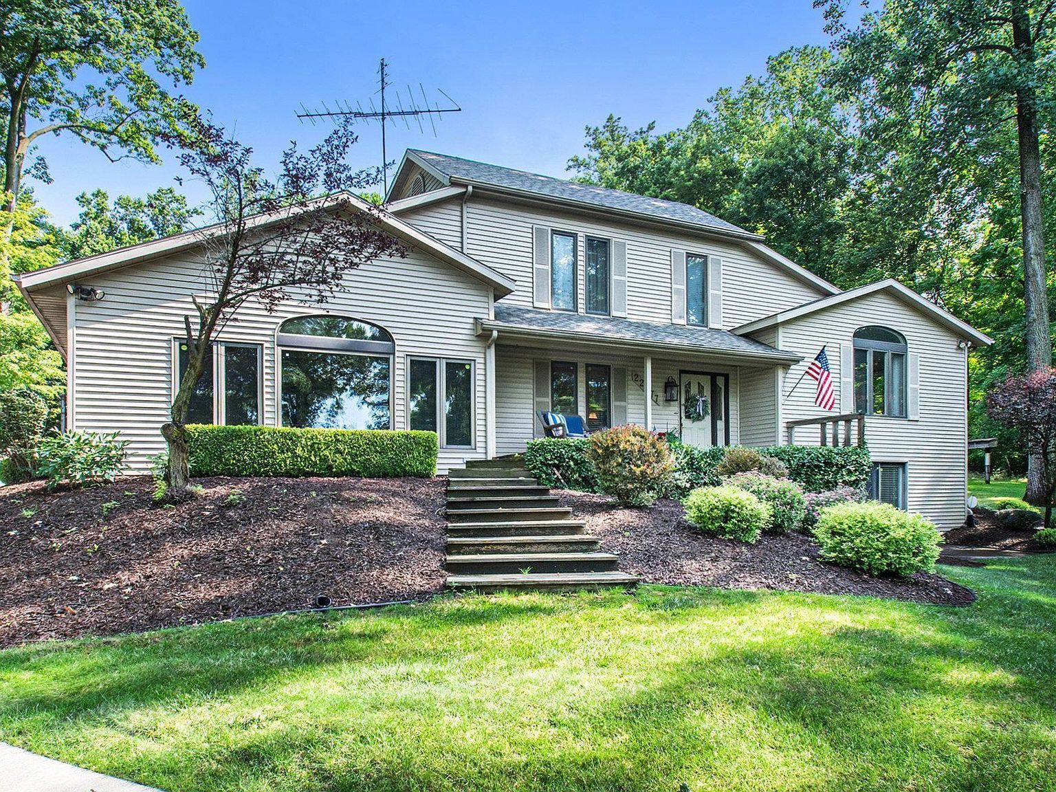 22377 Madison Rd South Bend, IN 46614  | Single Family