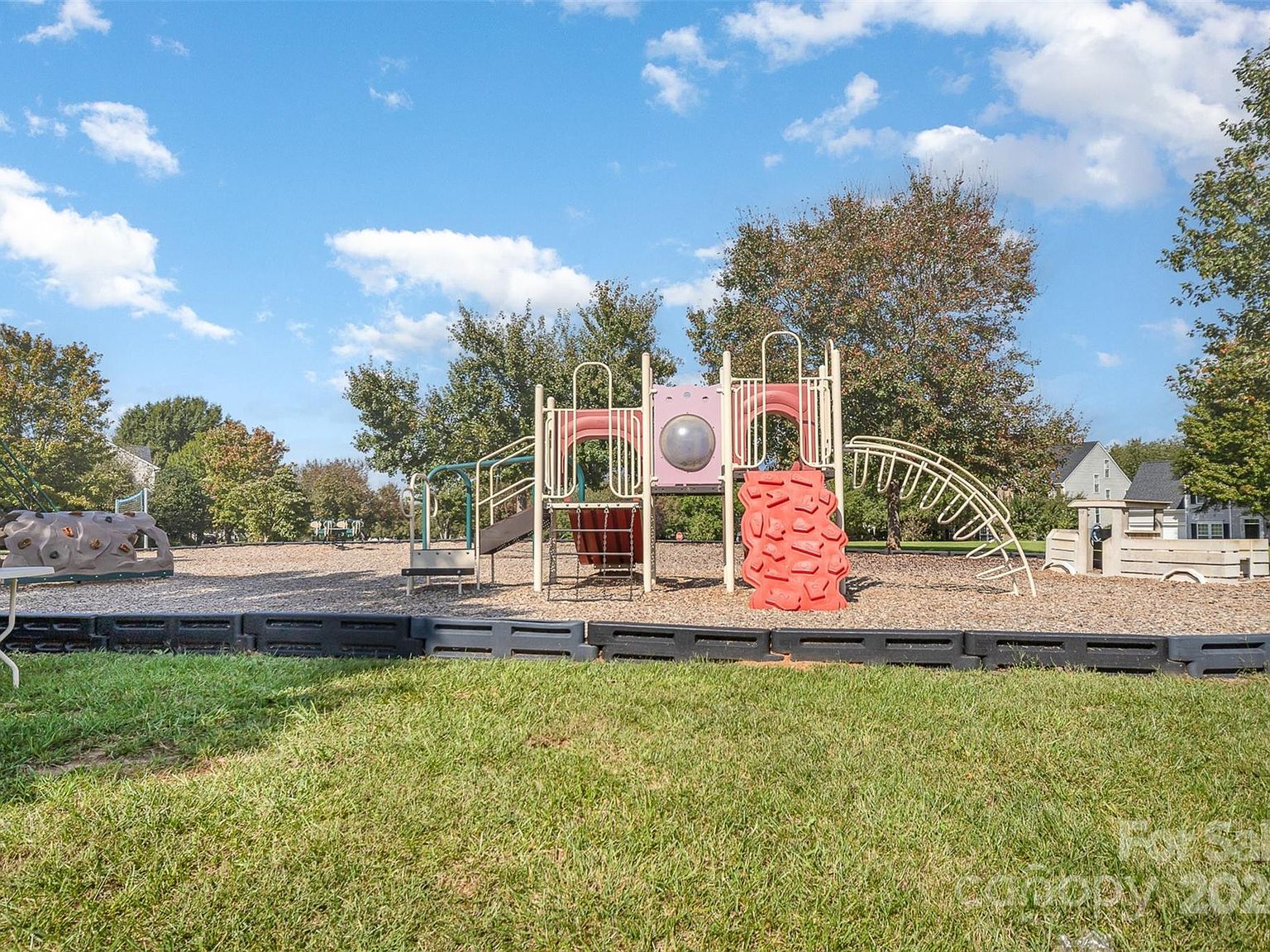 8511 Castledown Dr Huntersville, NC 28078  | Single Family