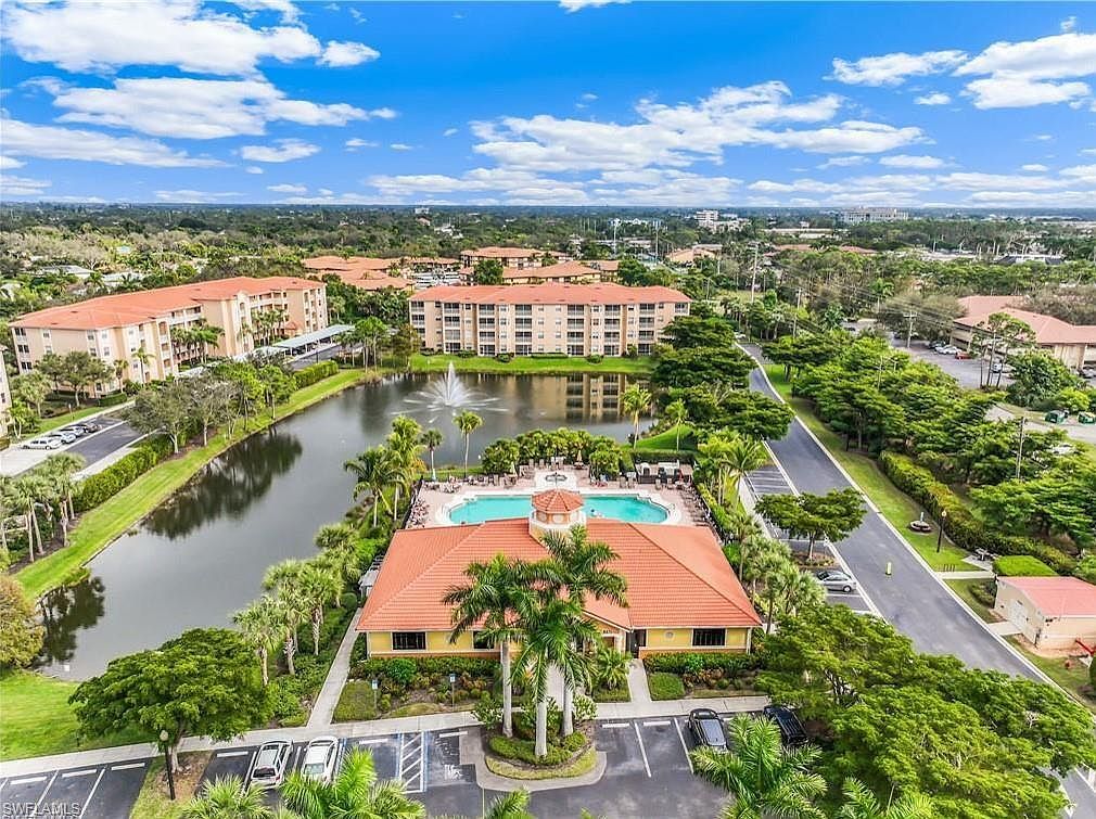 8261 Pathfinder Loop APT 730 Fort Myers, FL 33919  | Condominium