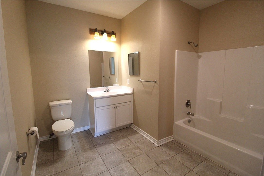 118 Salt Lake Rd Rockport, TX 78382 | Single Family