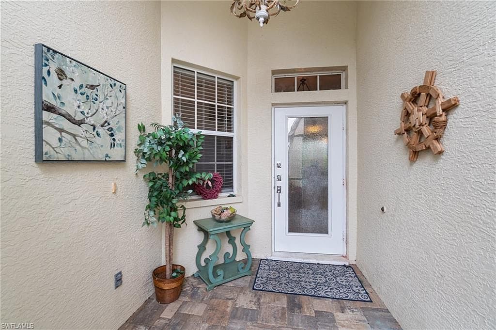 9750 Sassafras Ct Estero, FL 33928 | Single Family