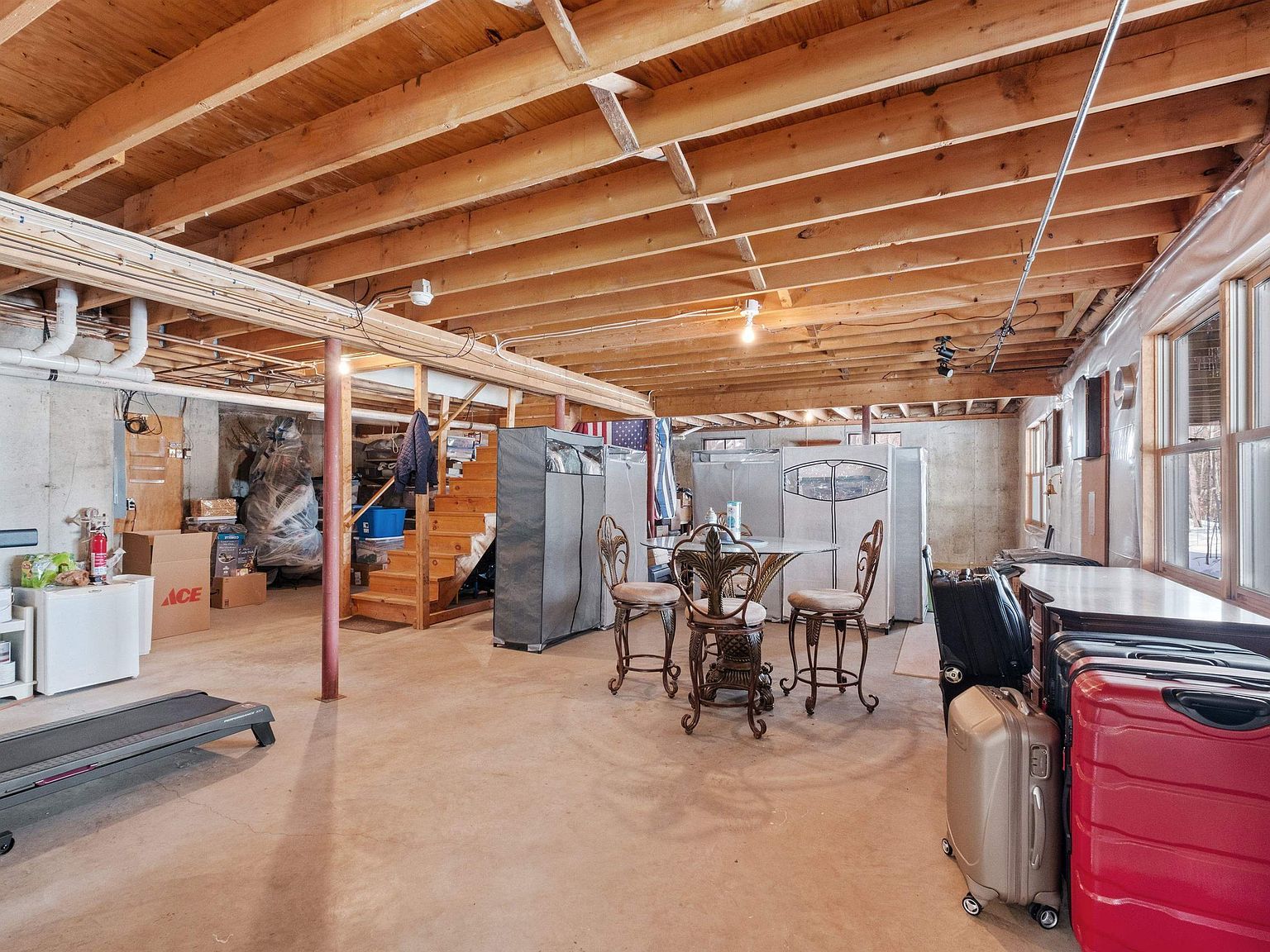 19 Sewall Rd Wolfeboro, NH 03894 | Single Family