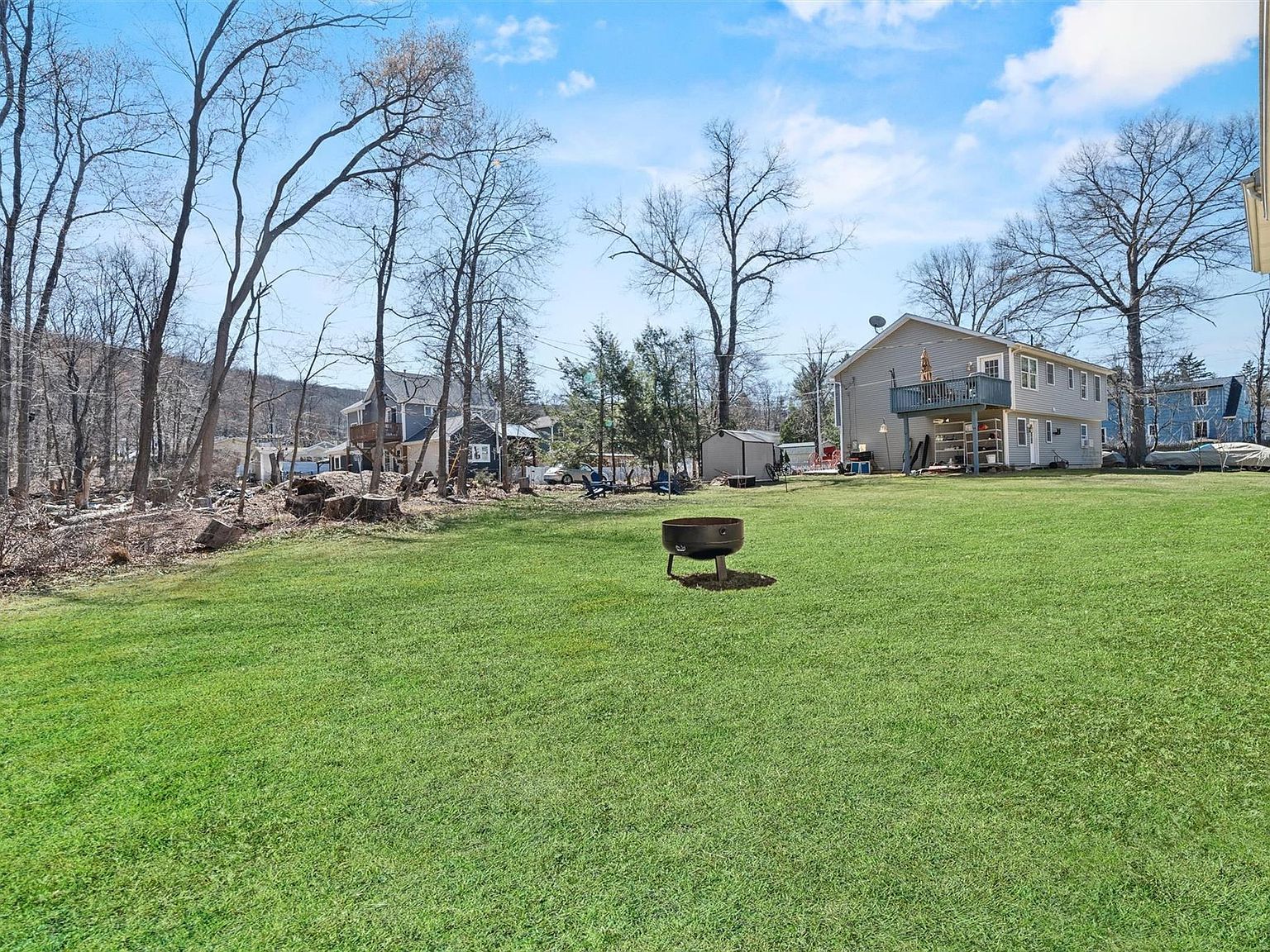 16 Birch Dr Greenwood Lake, NY 10925  | Single Family