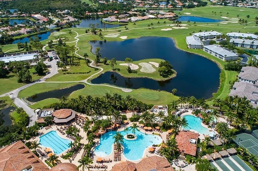 9071 Albion Ln N UNIT 5703 Naples, FL 34113  | Condominium