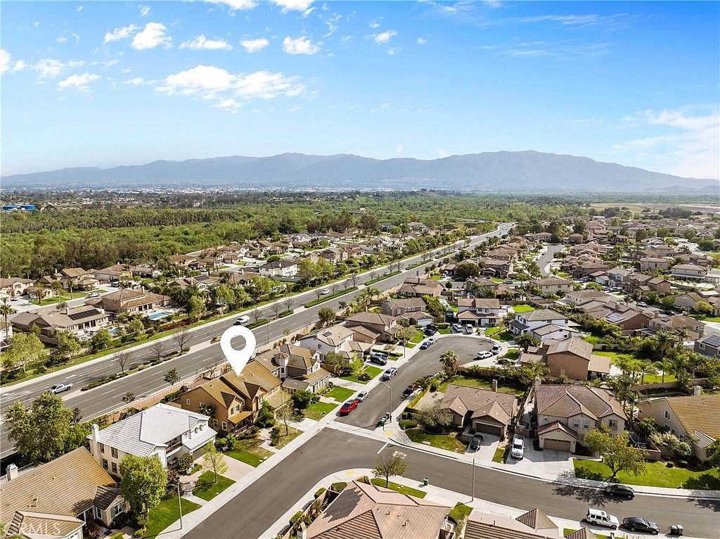 8574 Lourenco Ln Corona, CA 92880  | Single Family