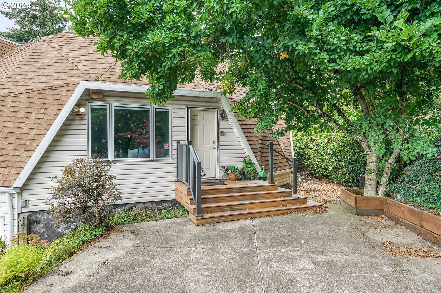 2626 NW 83rd Pl Portland, OR 97229  | Single Family