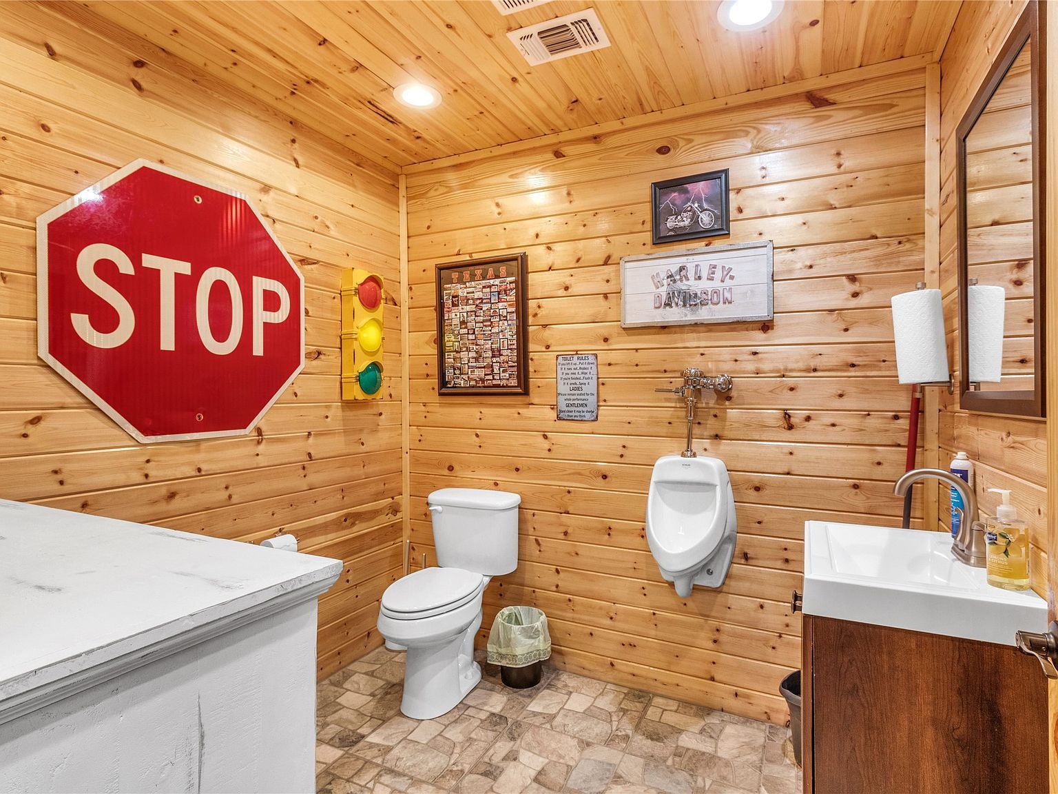 241 E Circle Dr Coleman, TX 76834 | Single Family