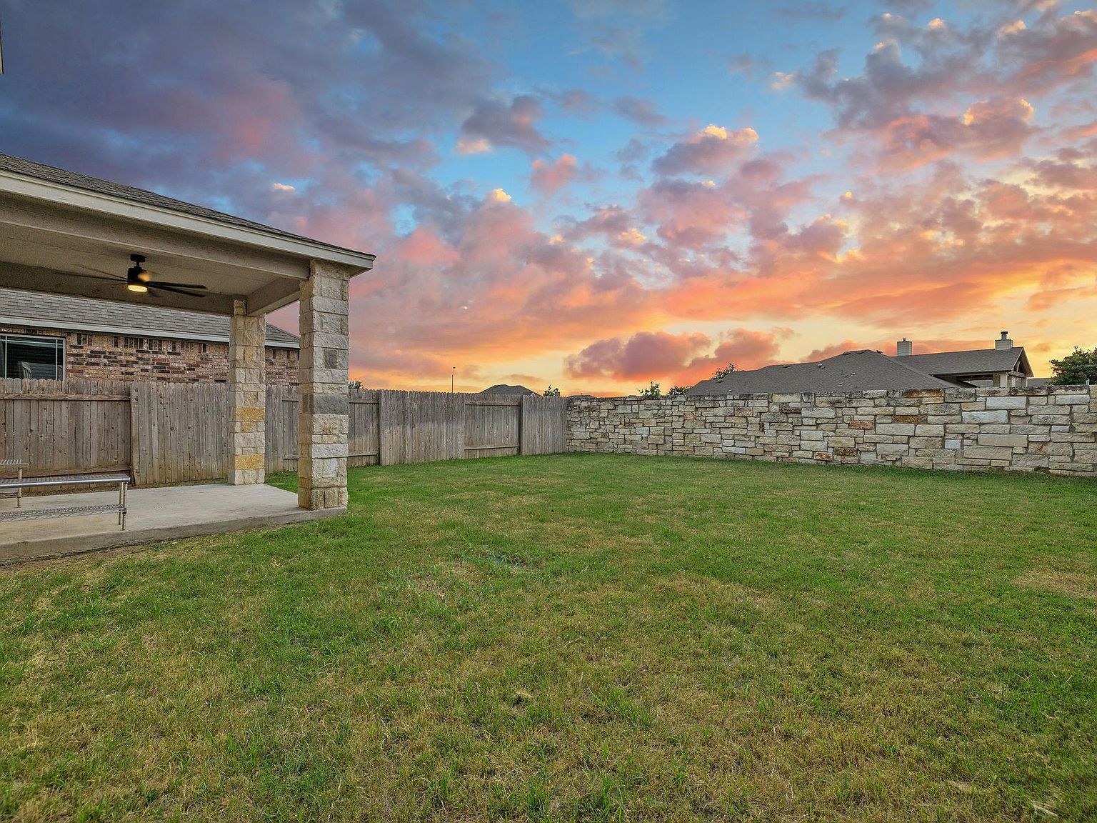 209 Sage Derby Dr Hutto, TX 78634  | Single Family