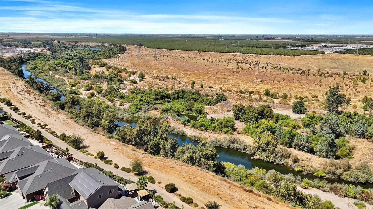 6796 W Oak Ave Fresno, CA 93722 | Single Family