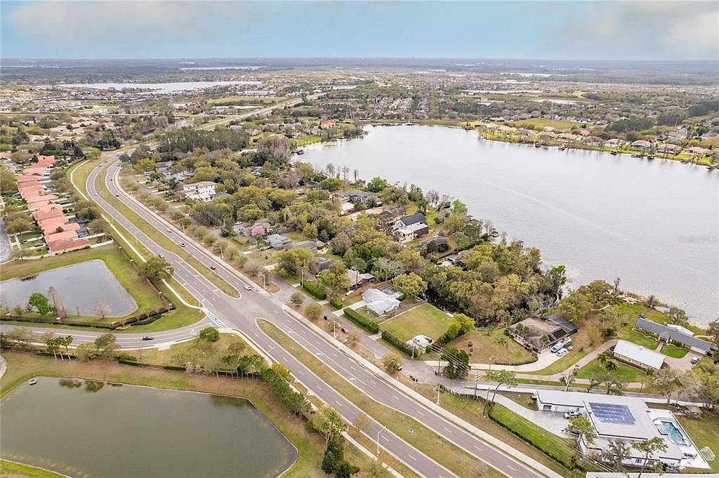 6526 Sawyer Shores Ln Windermere, FL 34786  | Single Family