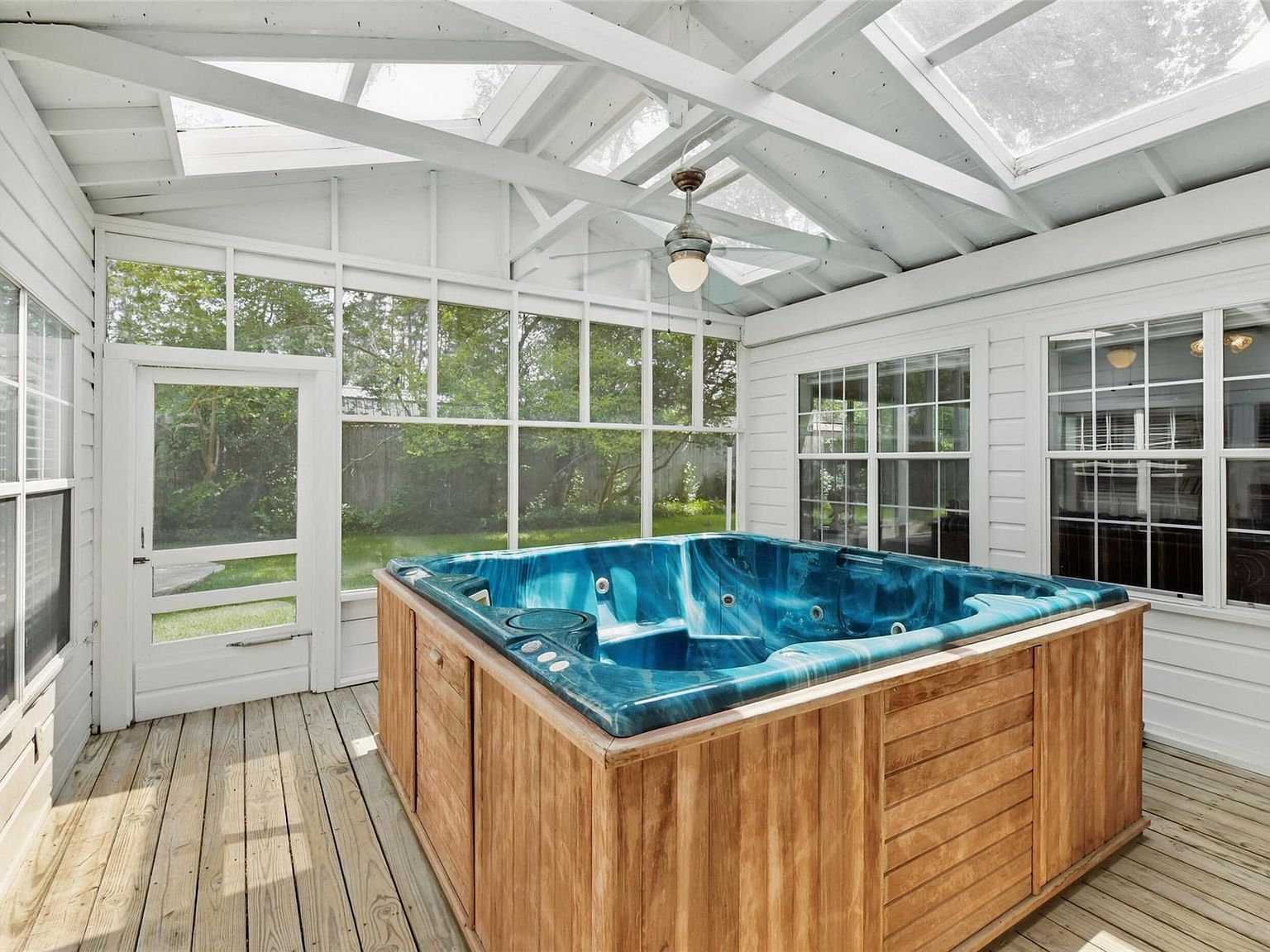 156 Circle Dr Cleveland, TX 77327  | Single Family